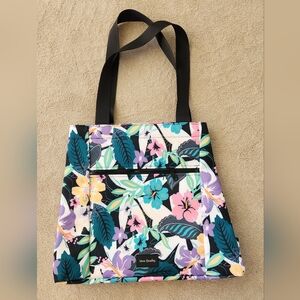New!! Vera Bradley Women's Recycled Lighten Up Large Family tote, Island Floral